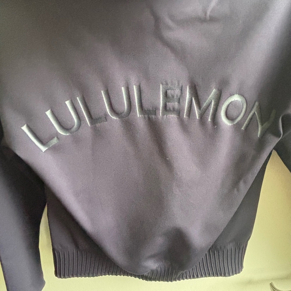 Lululemon Expression Shaped Jacket 8 Athleisure W… - image 6